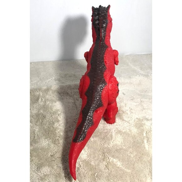 Dinosaur Volcano Playset With T-Rex & Spinosaurus Figures - Picture 11 of 16